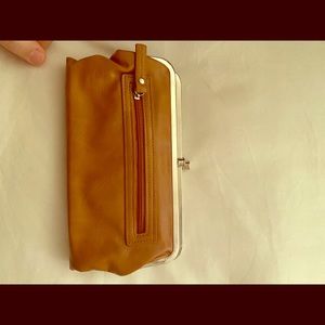 Hobo style clutch wallet!